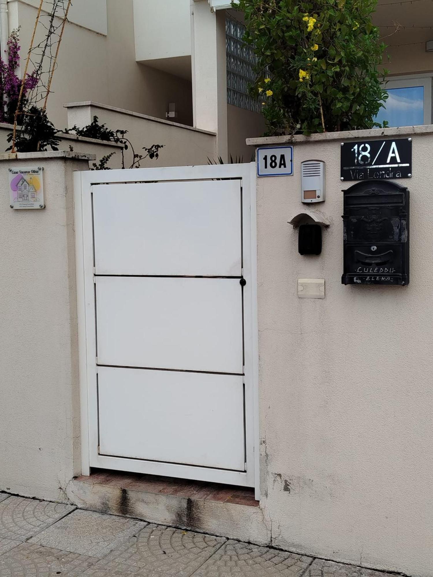 Casa Vacanze Olbia Buitenkant foto